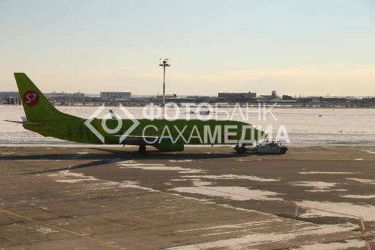 Самолет S7 в аэропорту Якутска